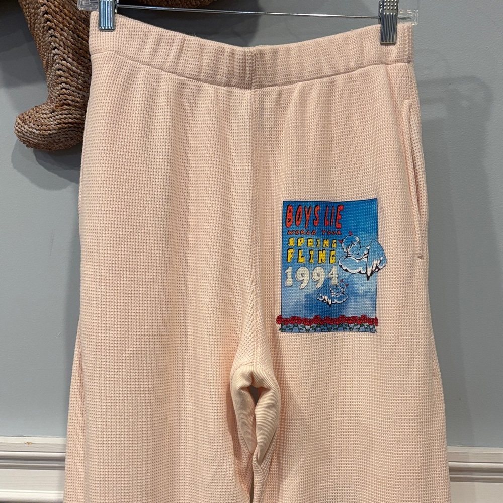 Boys Lie Spring Fling 1994 Beige Graphic Joggers
